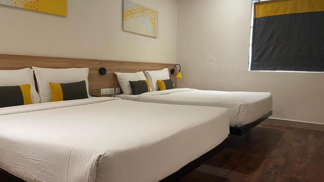Hotel Istay Hitec Хидерабад Екстериор снимка